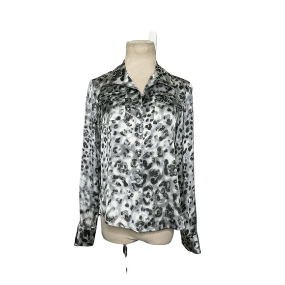Jones New York gray animal print long sleeves button shirt size SP - Picture 10 of 10